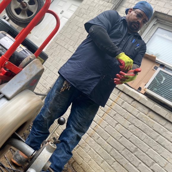 Meet your Posher, Tim - Picture 3 of 11